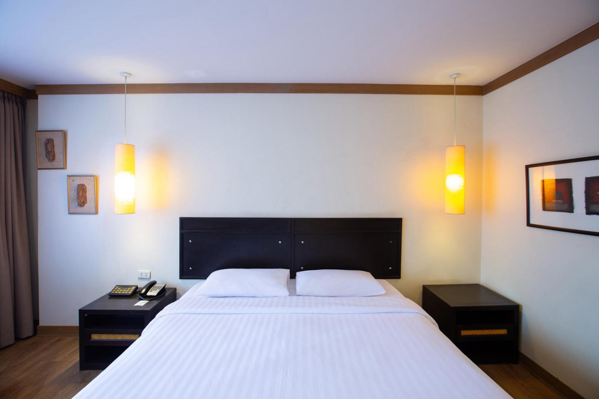 The Tarntawan Hotel Surawong Bangkok Kamer foto