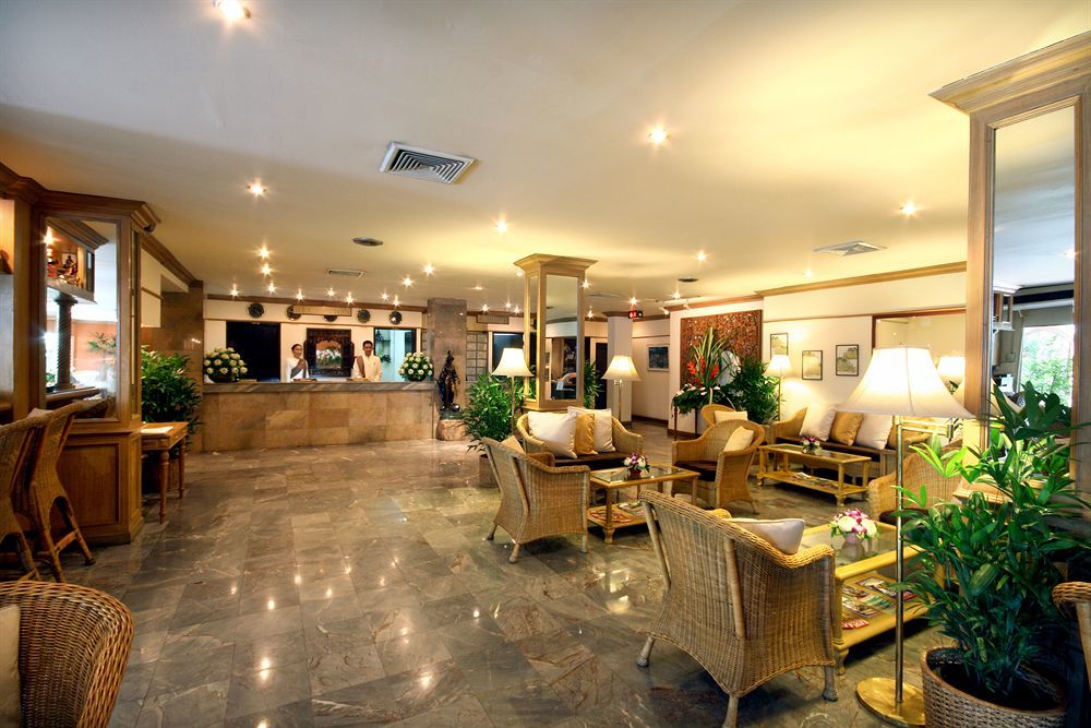 The Tarntawan Hotel Surawong Bangkok Buitenkant foto